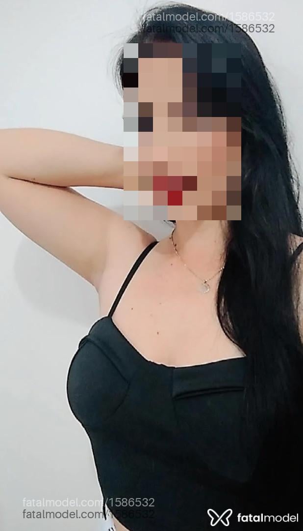 Acompanhante mulher morena (o) de olhos castanhos - Karine