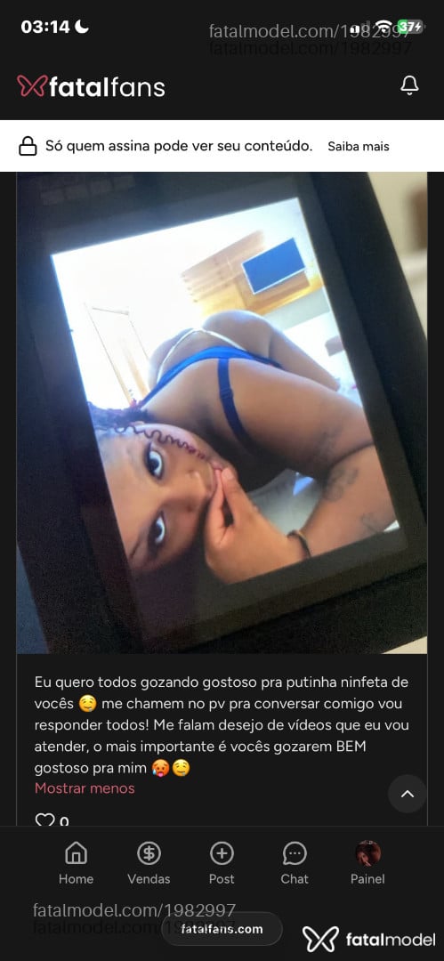 Acompanhante mulher com cabelo colorido de olhos pretos - Bruna Rodrigues