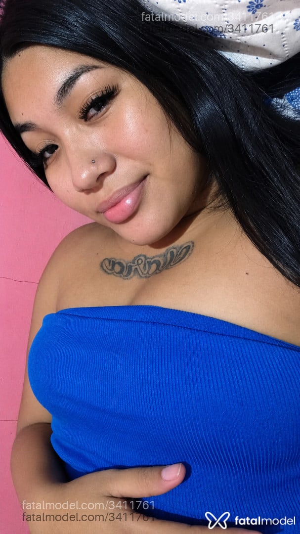 Acompanhante mulher morena (o) de olhos pretos - Lorena