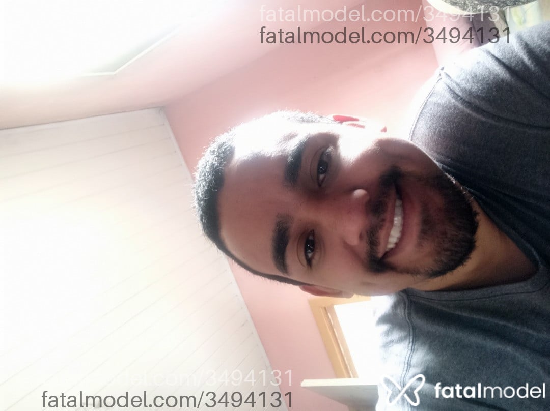 Acompanhante homem morena (o) de olhos pretos - Marcos Acompanhante homem morena (o) de olhos pretos - Marcos
