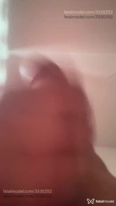 Acompanhante homem com cabelo castanho de olhos pretos em Divinópolis - Maxuel
