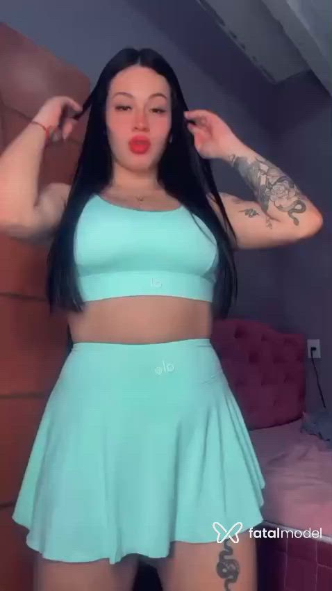 Acompanhante mulher morena (o) de olhos castanhos - Karol Branca