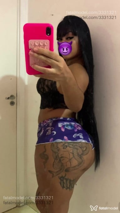 Acompanhante mulher morena (o) de olhos castanhos em Virtual - Angel