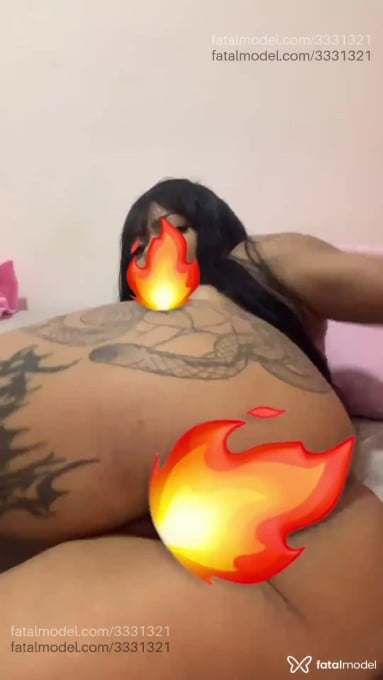Acompanhante mulher morena (o) de olhos castanhos em Virtual - Angel