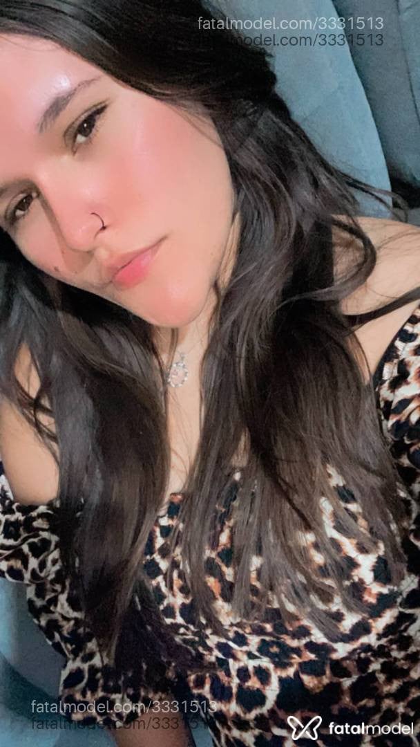 Acompanhante mulher com cabelo castanho de olhos castanhos - Rebeca