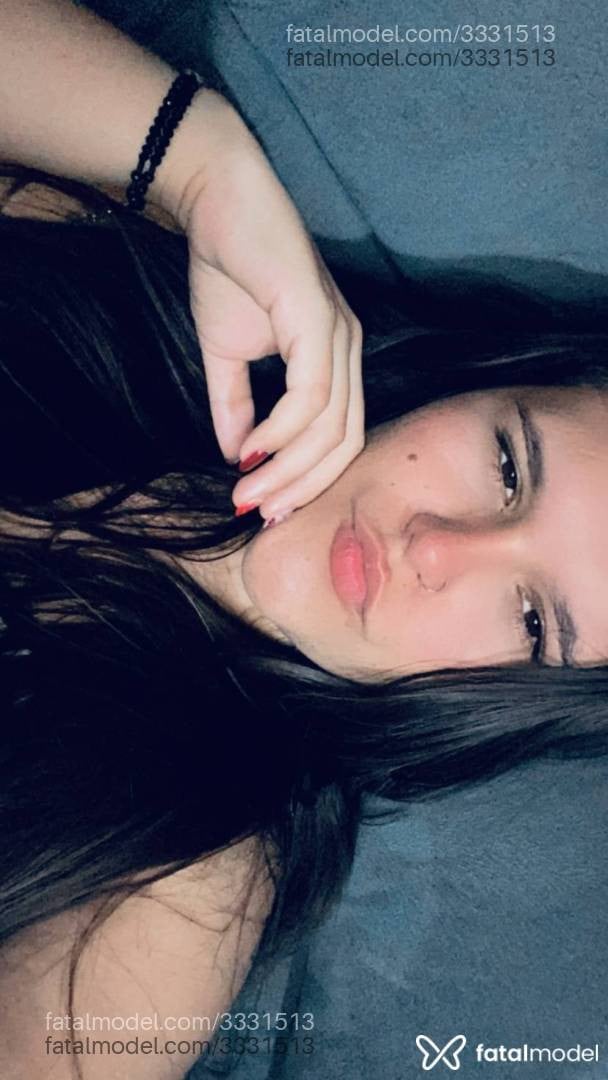 Acompanhante mulher com cabelo castanho de olhos castanhos - Rebeca