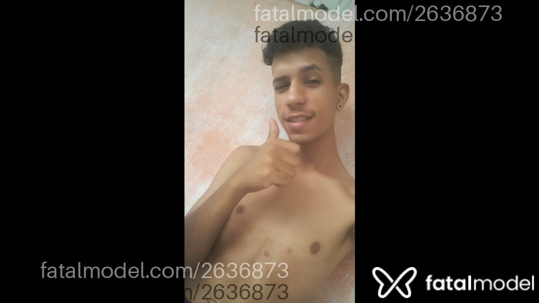 Acompanhante homem com cabelo castanho de olhos castanhos - Matheus Rolud