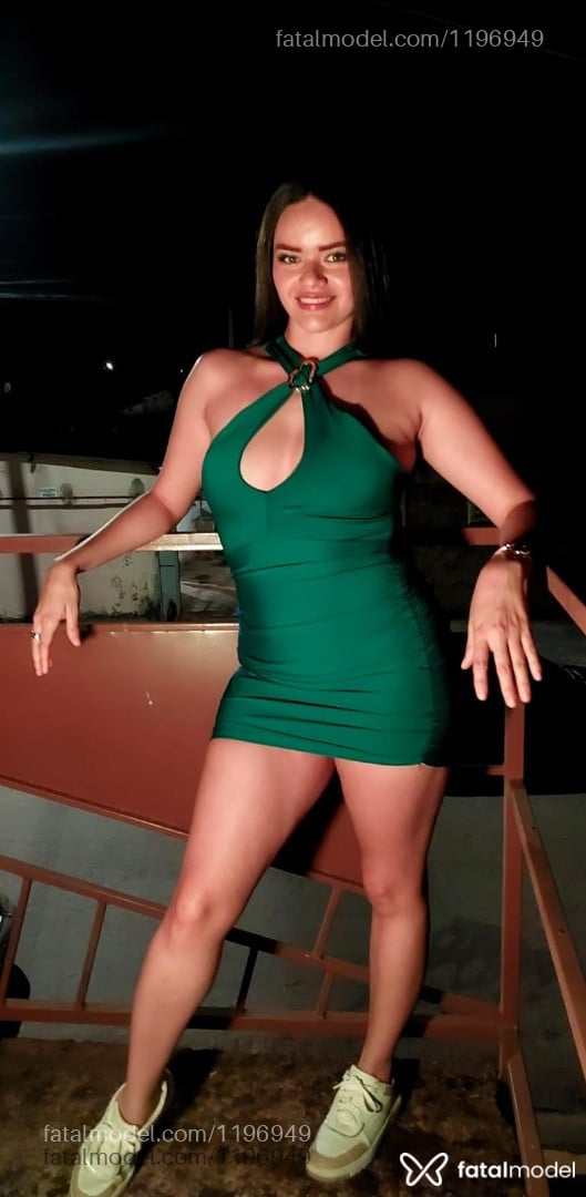 Acompanhante mulher loira (o) de olhos azuis - YSA MODELLO