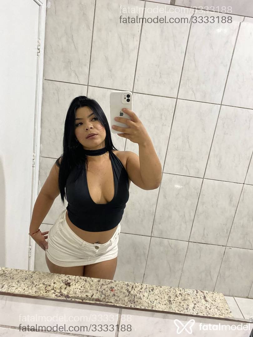 Acompanhante mulher morena (o) de olhos castanhos - Poliana Acompanhante mulher morena (o) de olhos castanhos - Poliana