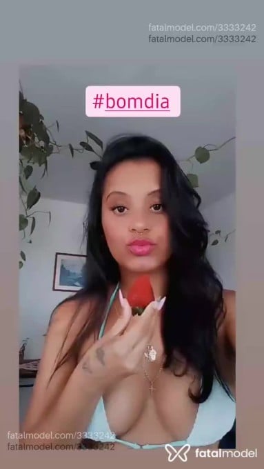 Acompanhante mulher morena (o) de olhos pretos em Betim - Priscila