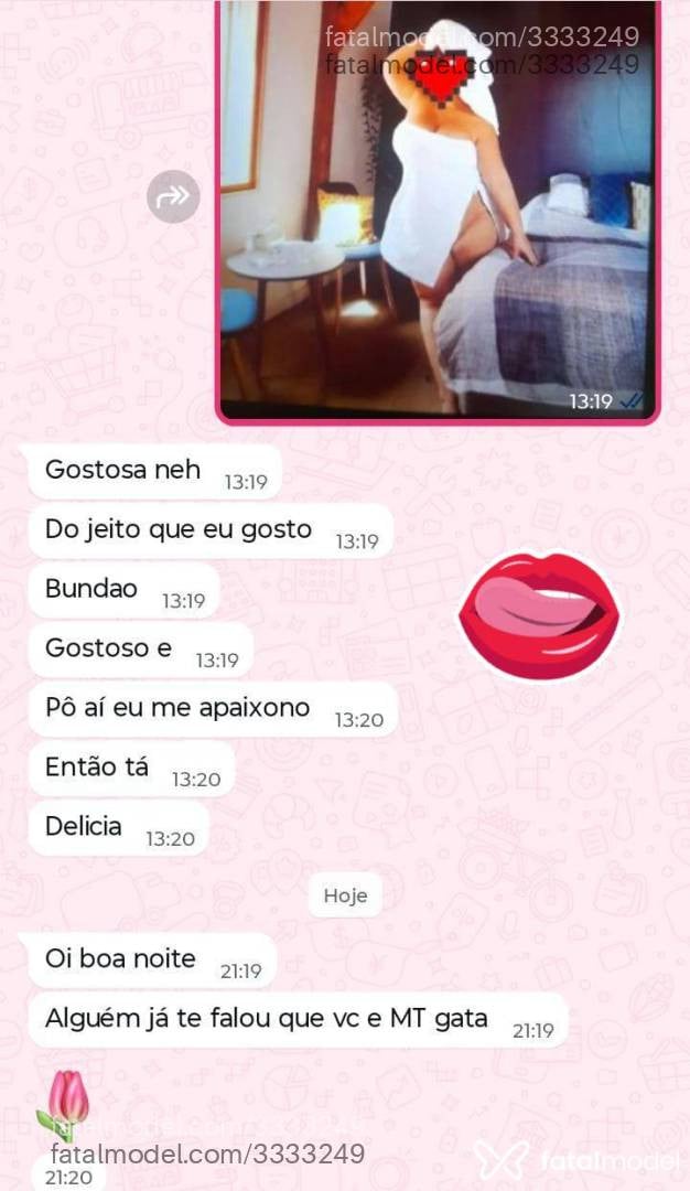 Acompanhante mulher com cabelo castanho de olhos mel - Alanna