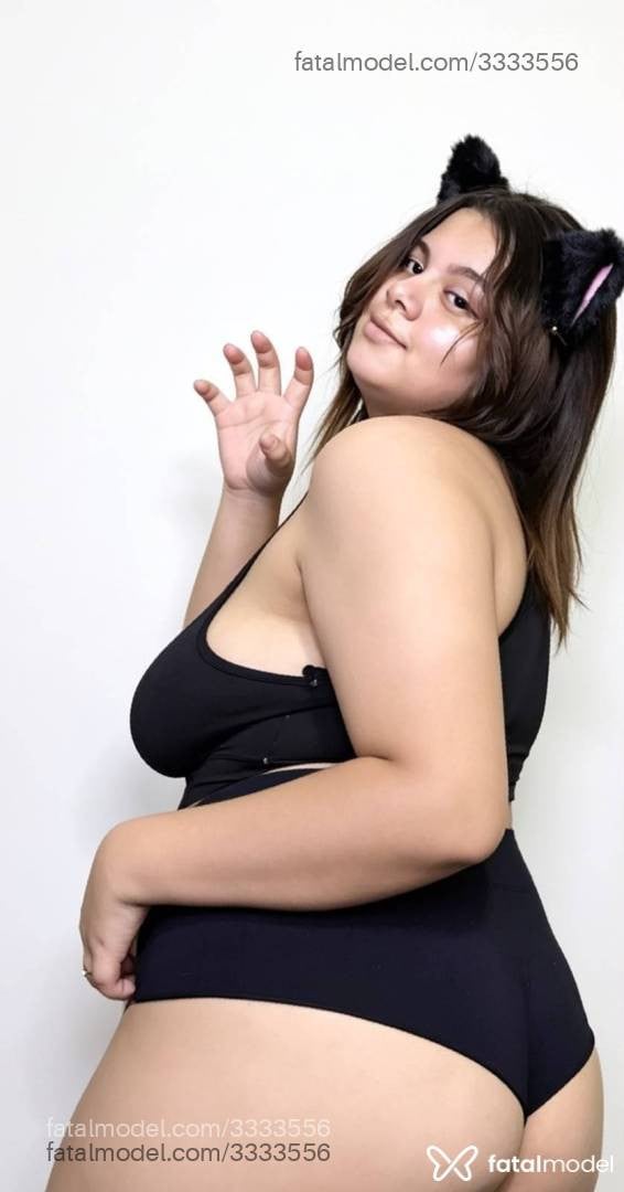 Acompanhante mulher com cabelo castanho de olhos castanhos em Virtual - Lorelay