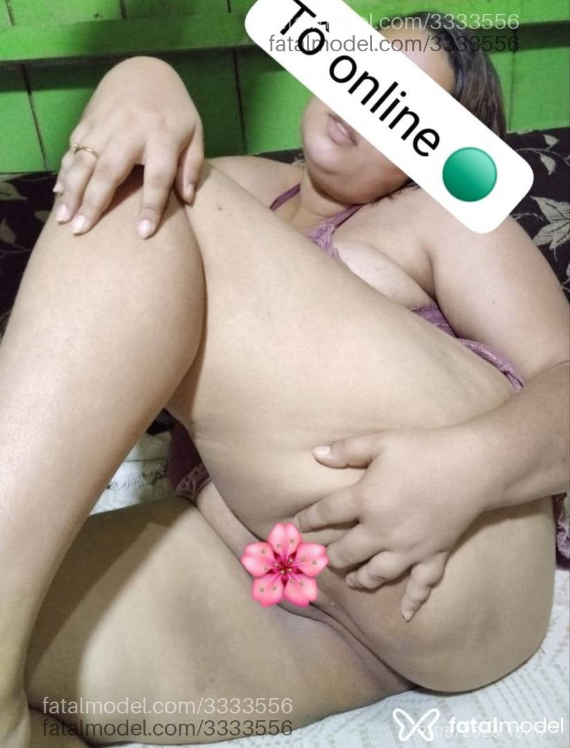 Acompanhante mulher com cabelo castanho de olhos castanhos em Virtual - Lorelay