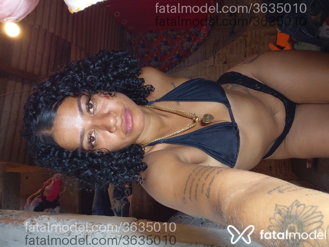 Acompanhante mulher morena (o) de olhos castanhos - Luana Eloa