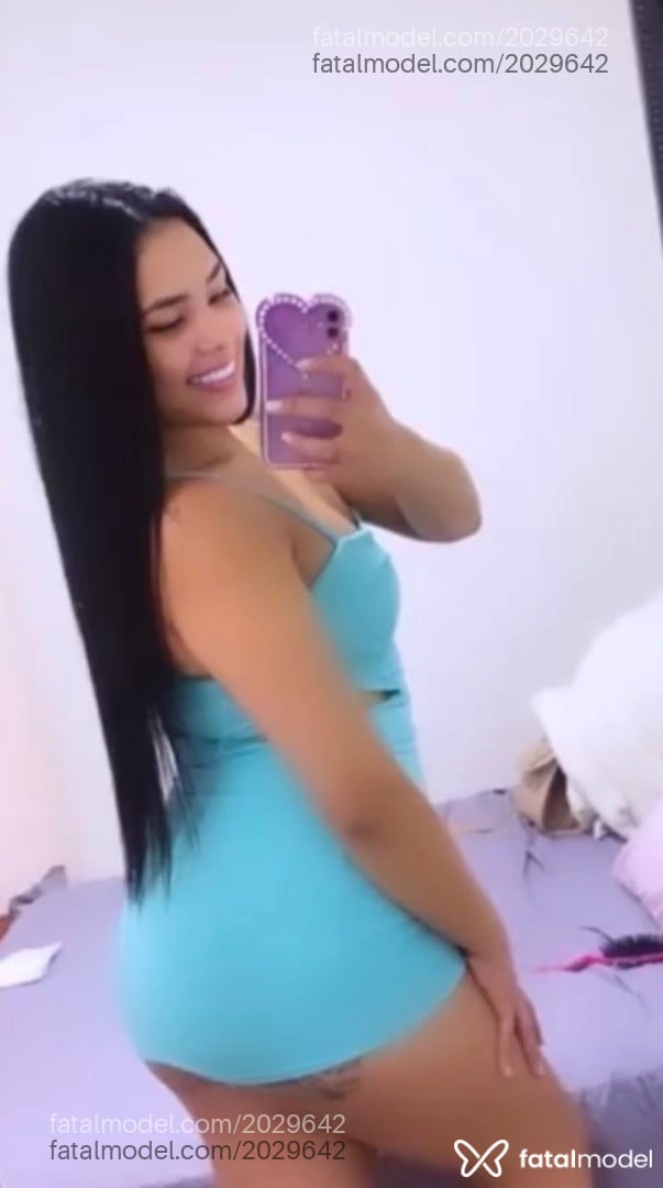 Acompanhante mulher morena (o) de olhos castanhos - Tayna Costa
