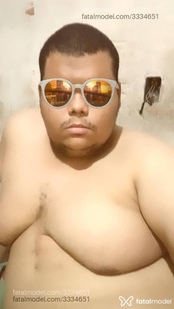 Acompanhante homem morena (o) de olhos castanhos - Ricardão