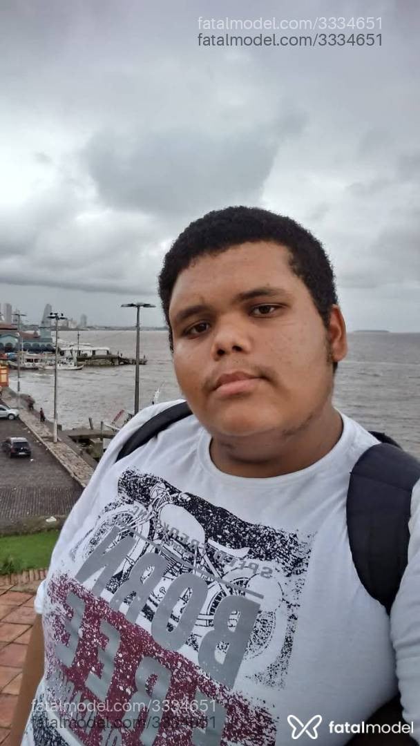Acompanhante homem morena (o) de olhos castanhos - Ricardão
