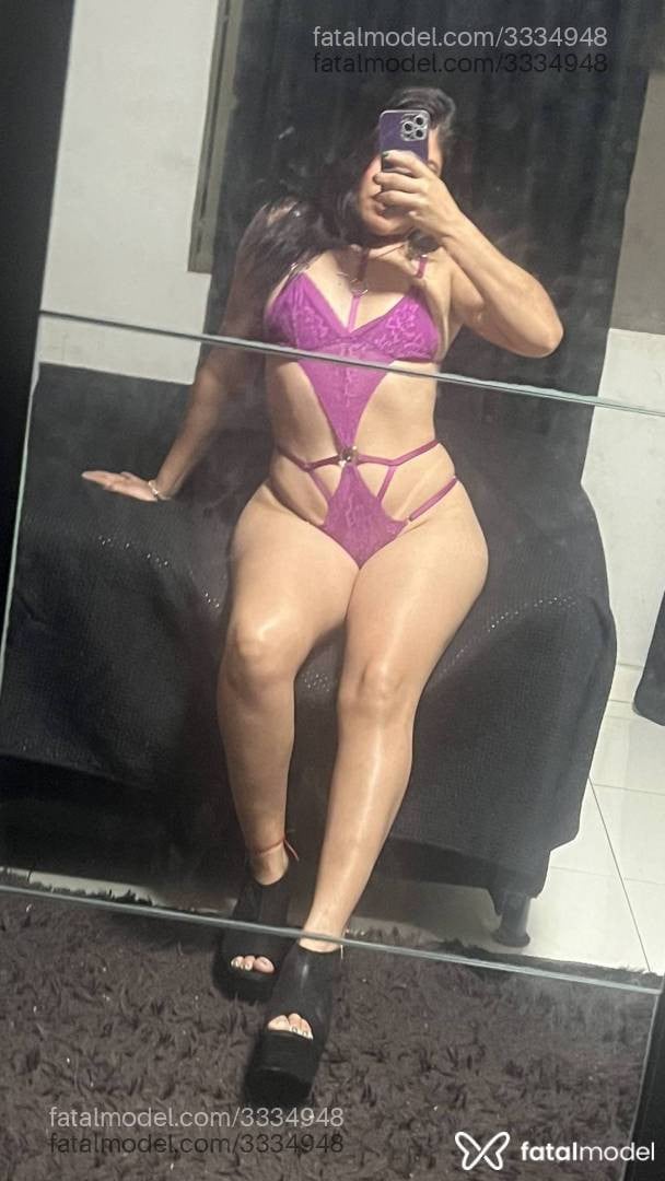 Acompanhante mulher morena (o) de olhos castanhos - Yasmim Luz