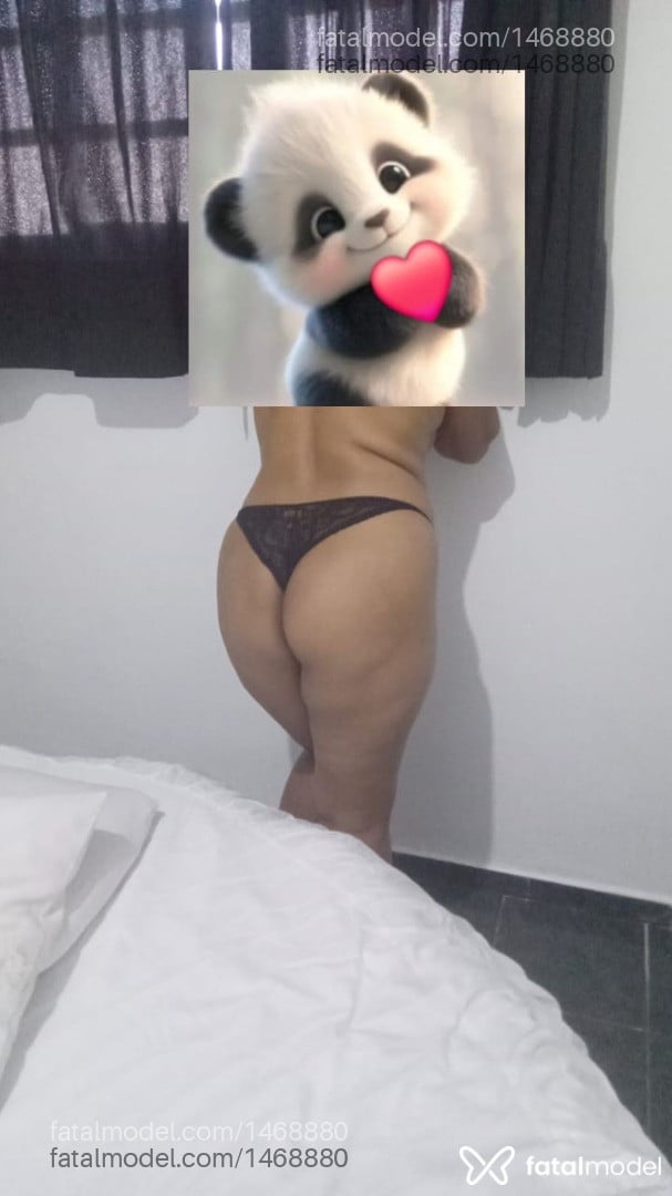 Acompanhante mulher morena (o) de olhos castanhos - Paty