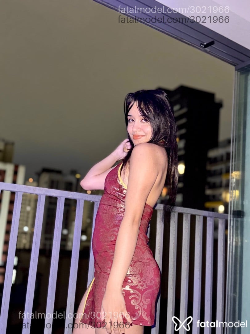 Acompanhante mulher morena (o) de olhos castanhos - Nicolly