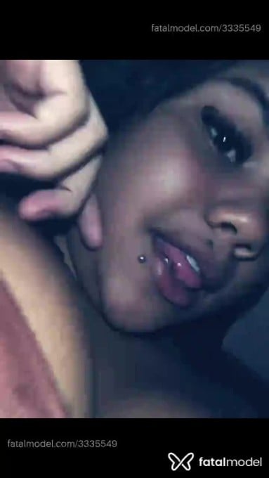 Acompanhante mulher morena (o) de olhos cinza em Campos dos Goytacazes - Larissa