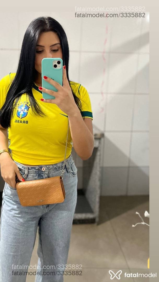 Acompanhante mulher morena (o) de olhos castanhos em Guaraí - Laura