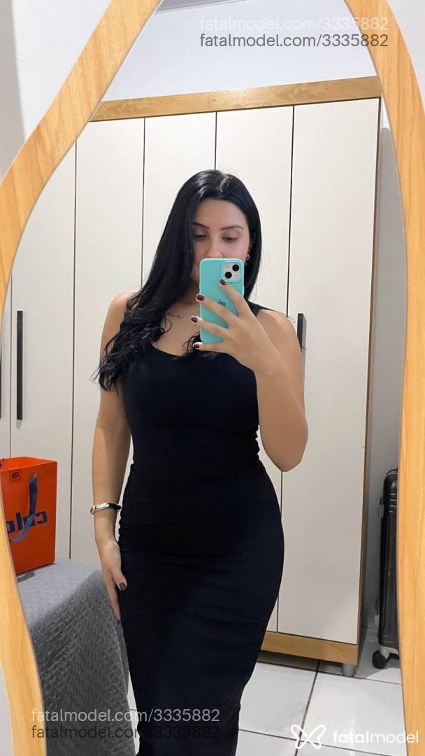 Acompanhante mulher morena (o) de olhos castanhos - Laura