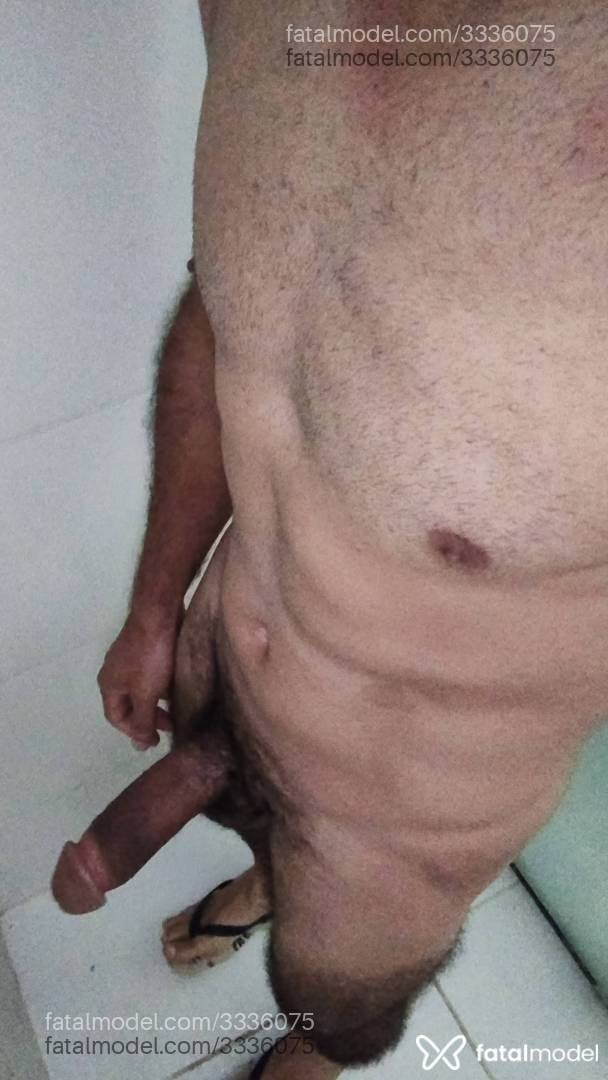 Acompanhante homem morena (o) de olhos pretos - Bbjoao