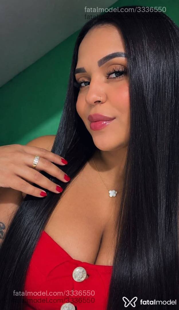 Acompanhante mulher morena (o) de olhos castanhos - Luara Lopez