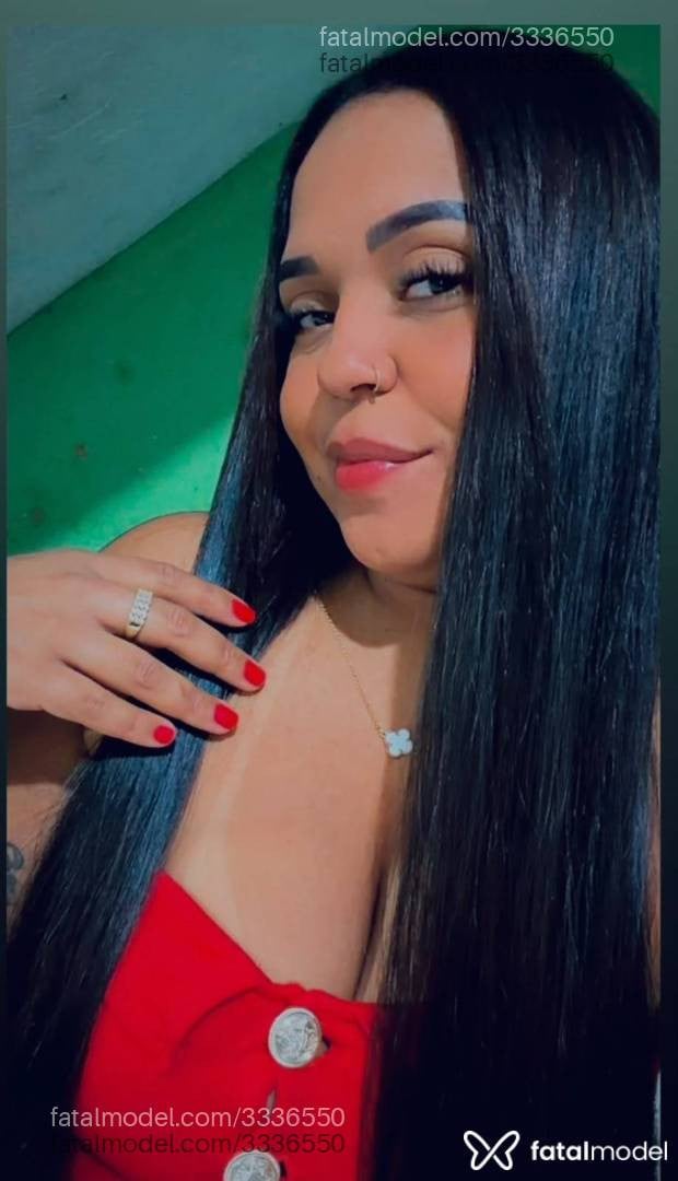 Acompanhante mulher morena (o) de olhos castanhos - Luara Lopez