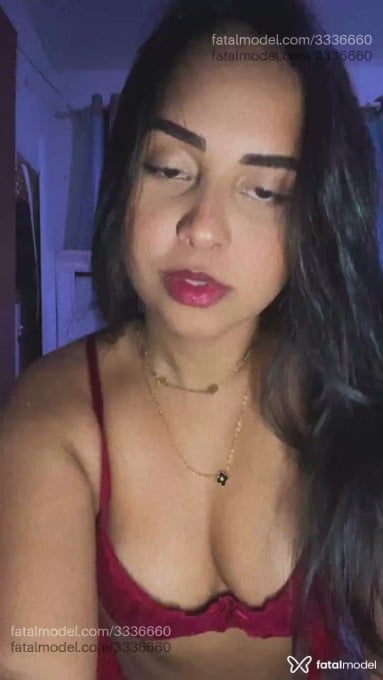 Acompanhante mulher morena (o) de olhos castanhos em Virtual - Isabela