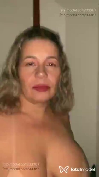 Acompanhante mulher loira (o) de olhos castanhos em Atibaia - Maia Rarini