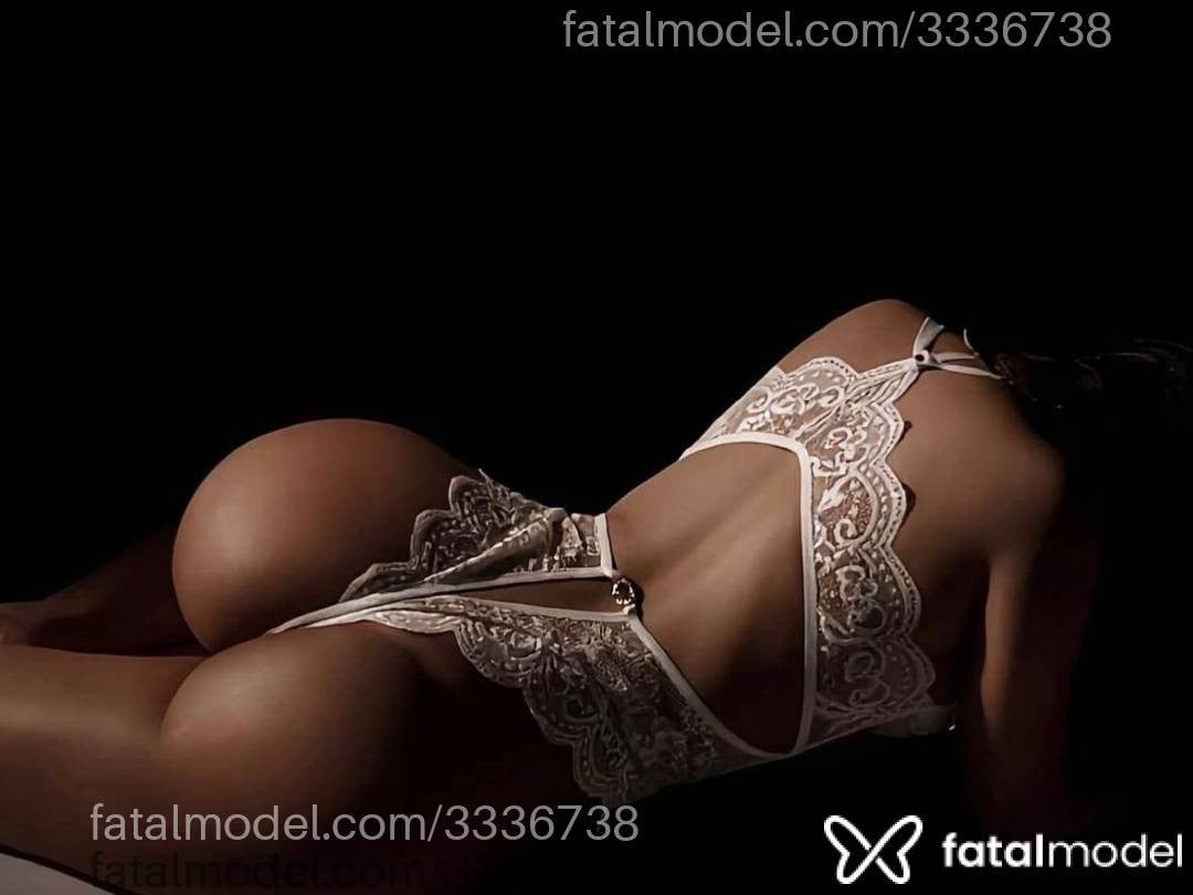 Acompanhante mulher com cabelo castanho de olhos castanhos - ísis Mello