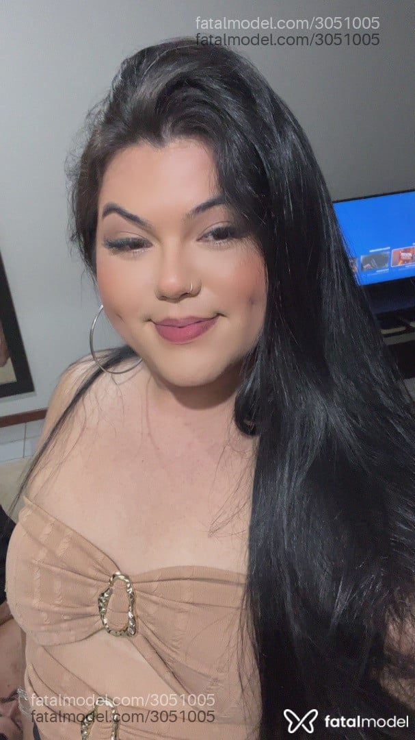 Acompanhante mulher trans morena (o) de olhos castanhos - Japaa