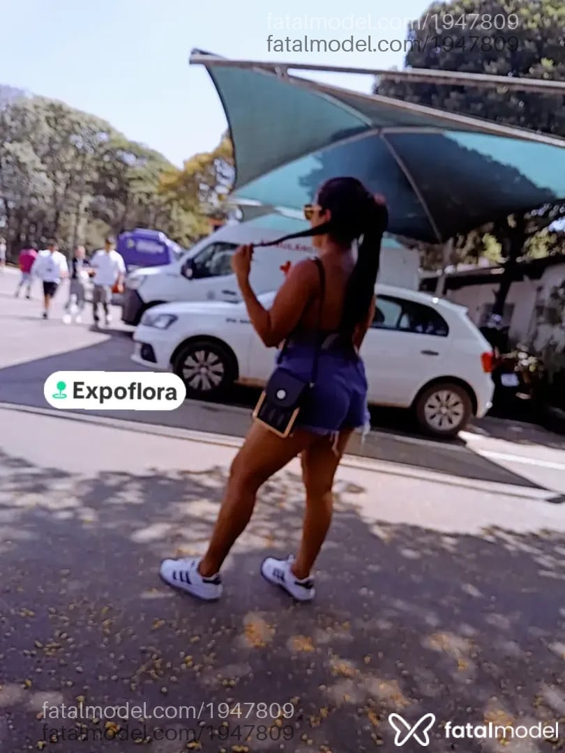 Acompanhante mulher com cabelo castanho de olhos castanhos - Bruninhaasurfis