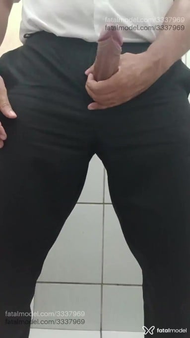 Acompanhante homem morena (o) de olhos pretos em Fortaleza Acompanhante homem morena (o) de olhos pretos em Fortaleza - Gabriel