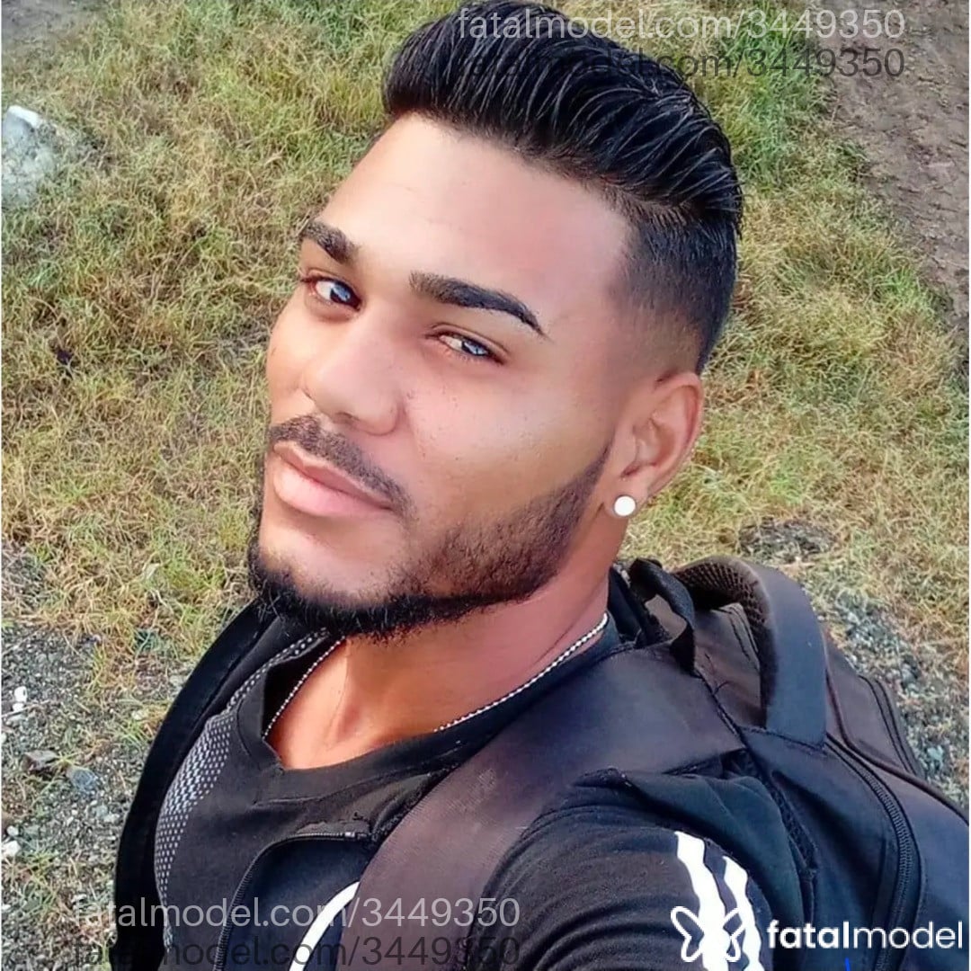 Acompanhante homem morena (o) de olhos pretos - Enmanuel