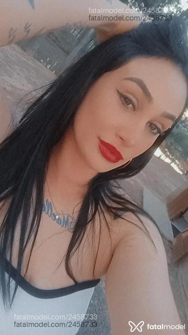 Acompanhante mulher morena (o) de olhos castanhos - Flávia