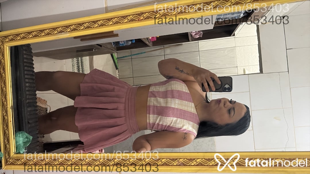 Acompanhante mulher morena (o) de olhos mel - Lumara