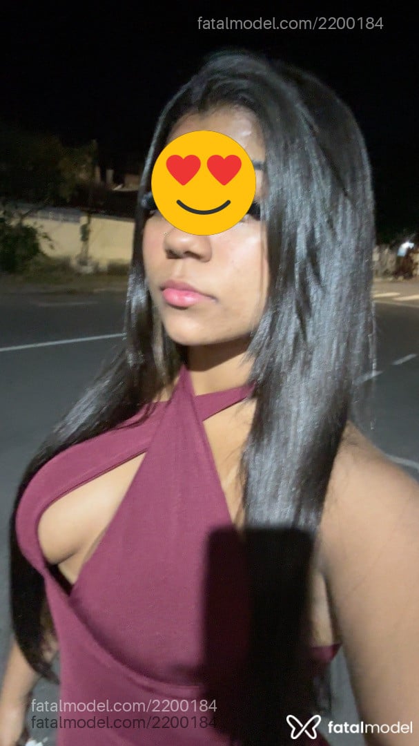 Acompanhante mulher morena (o) de olhos pretos - Maserati