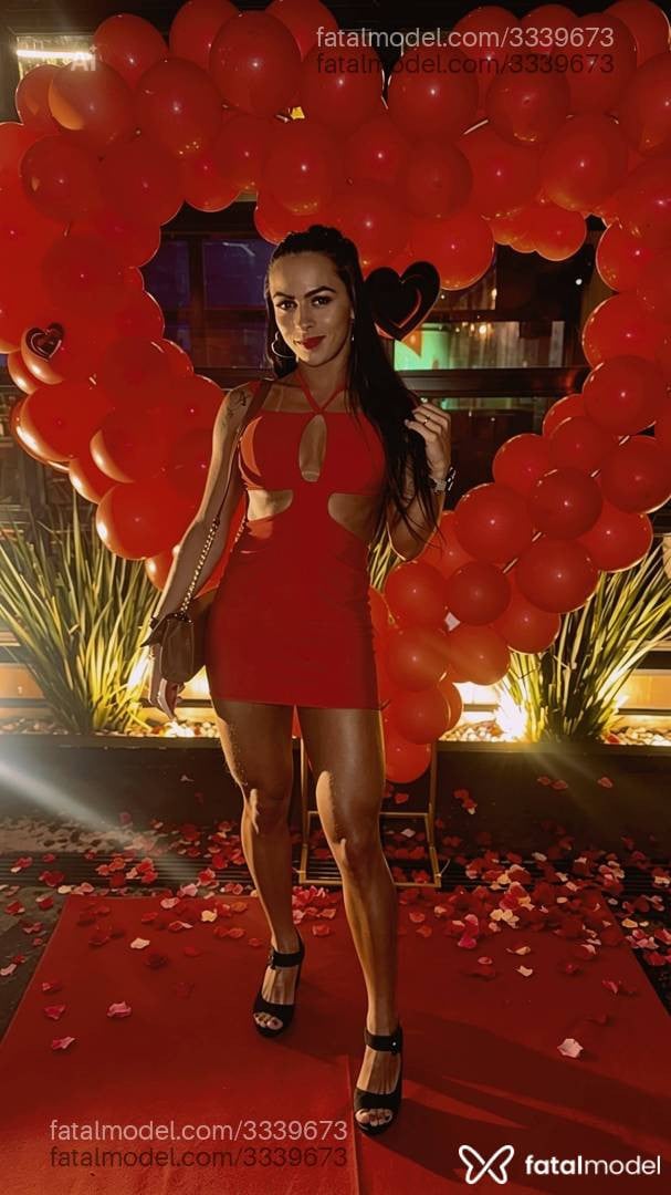 Acompanhante mulher morena (o) de olhos pretos em São Paulo - Luna Borges