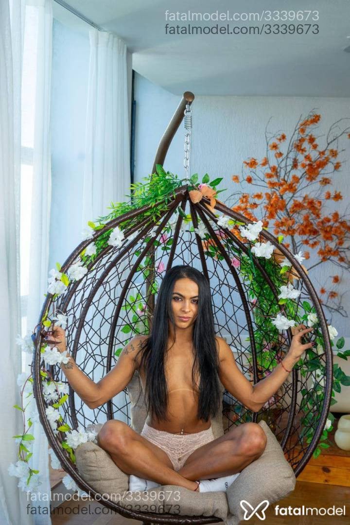 Acompanhante mulher morena (o) de olhos pretos em São Paulo - Eva Hotwife