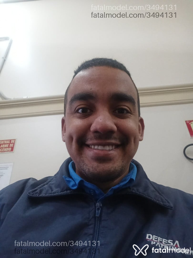 Acompanhante homem morena (o) de olhos pretos - Marcos Acompanhante homem morena (o) de olhos pretos - Marcos