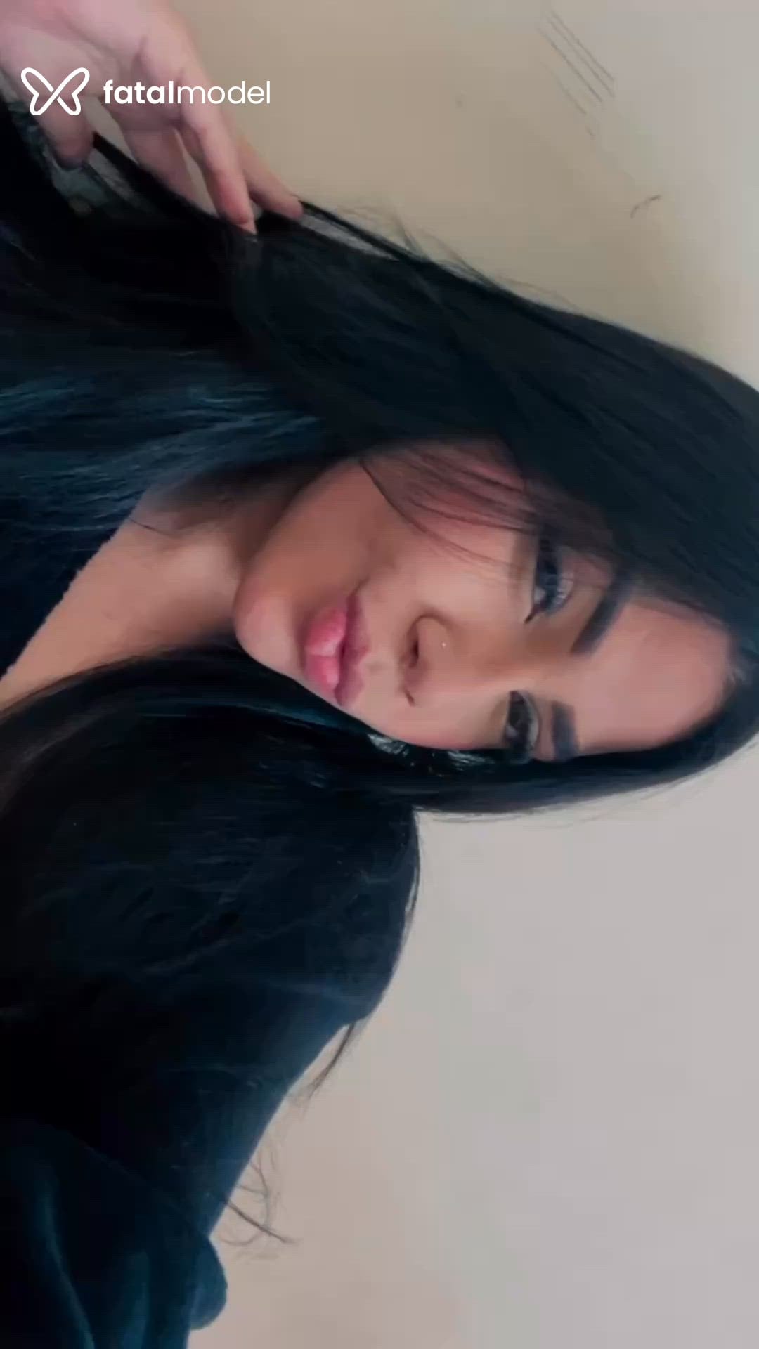 Acompanhante mulher morena (o) de olhos castanhos em São Paulo Acompanhante mulher morena (o) de olhos castanhos em São Paulo - Layla