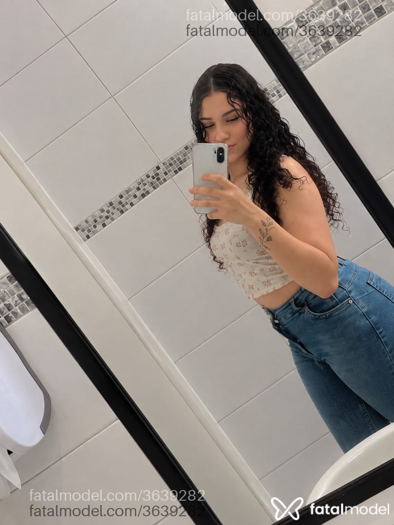 Acompanhante mulher morena (o) de olhos castanhos - Bruna Mendes