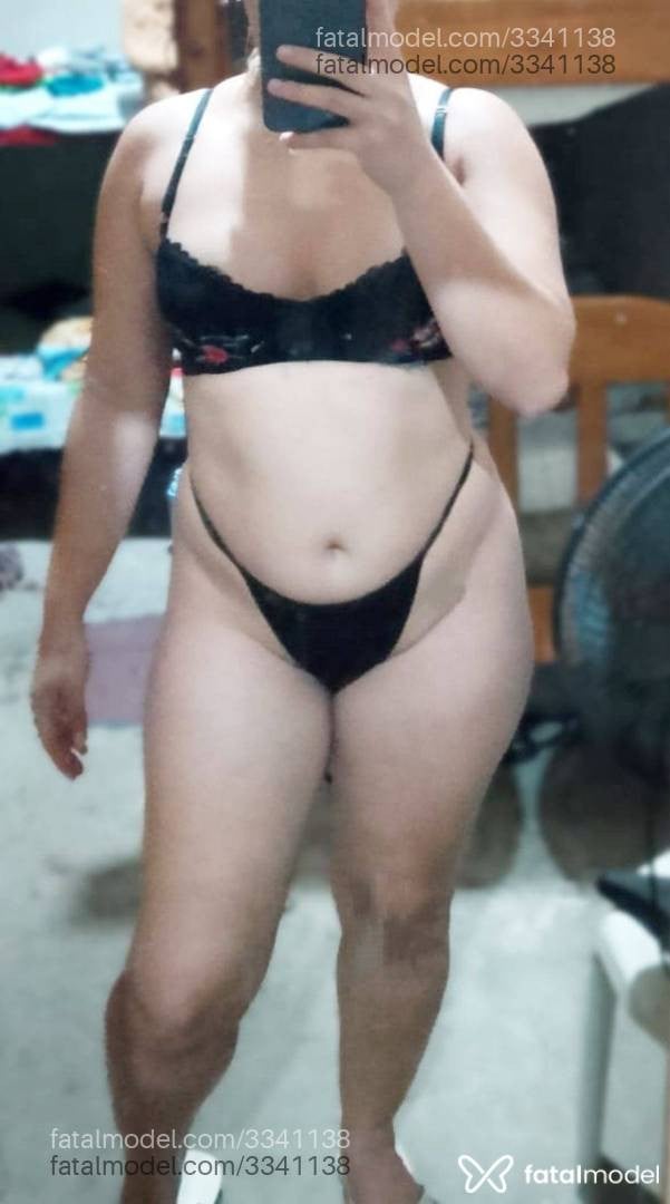 Acompanhante mulher morena (o) de olhos castanhos em Cacoal - Samyra