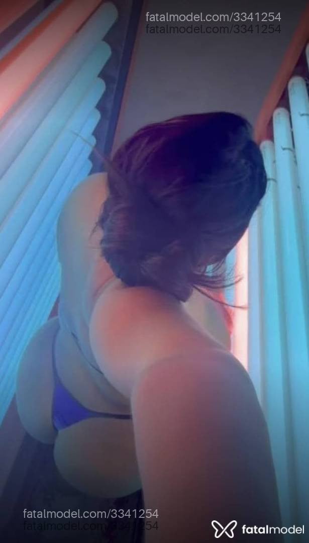 Acompanhante mulher morena (o) de olhos castanhos - Amanda
