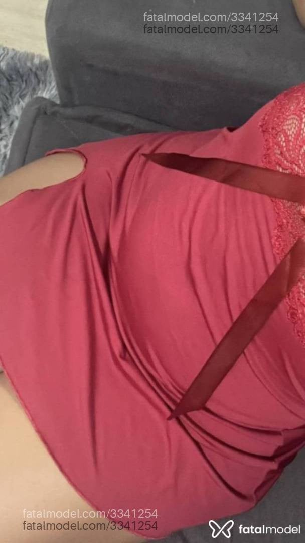 Acompanhante mulher morena (o) de olhos castanhos - Amanda