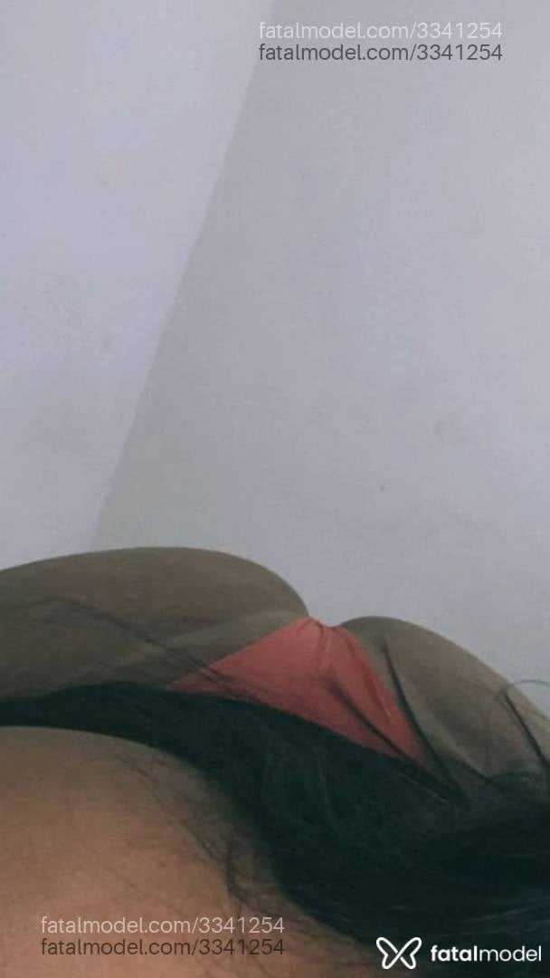 Acompanhante mulher morena (o) de olhos castanhos - Amanda