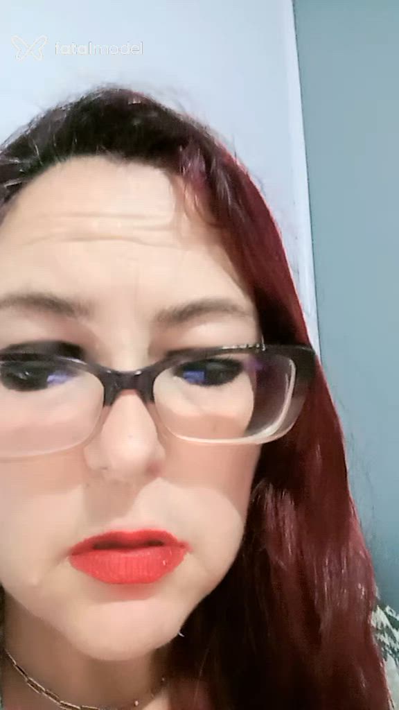 Acompanhante mulher ruiva (o) de olhos azuis - Samanta quarentona Acompanhante mulher ruiva (o) de olhos azuis - Samanta quarentona